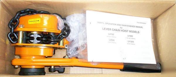 New ingersoll rand LV300 lever chain hoist 1.5 ton 5'