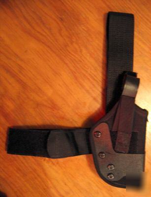 Uncle mike's tactical thigh holster for beretta 92 96 