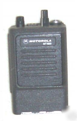 5 motorola MT1000 radios uhf 16 channel H44GCU7100BN
