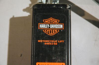 Harley motorcycle lift hand crank- as is 