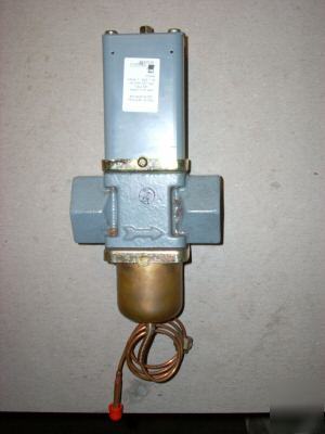 Johnson controls water valve p/n V46AE-1C