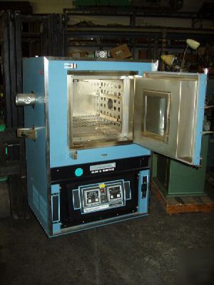 Blue m model #146 size electric oven temp range 343 deg