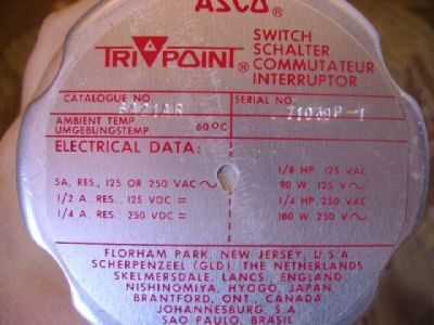 Asco pressure & temp switch SA21AR TE20A32R w/ man