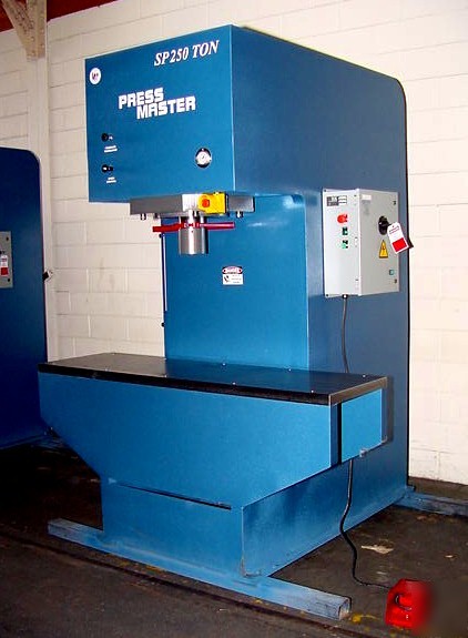 New pressmaster 250 ton hydraulic straightening press