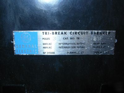 G. e. molded case tri-break circuit breaker TB83 800A
