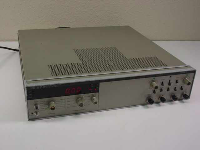 Hp 5328B hp/agilent universal counter. frequency to 100