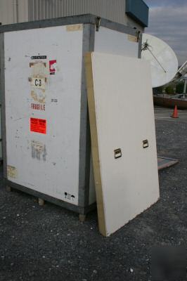 Shipping container, large , air transportable
