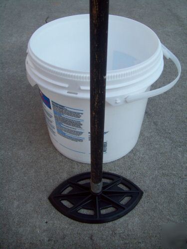 ** one (1) mx-5 bucket mixer - from cave tool inc