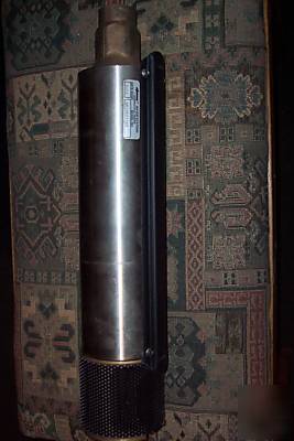 New marina sumbersible pump head * *