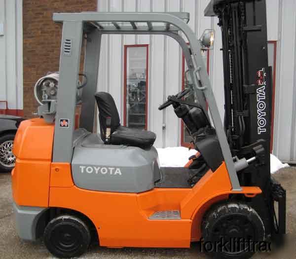 Toyota 6,000LB forklift lifttruck