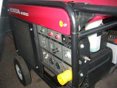 Honda generator ES6500 low hours great condition 