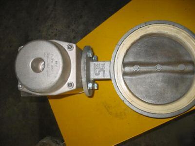 Butterfly valve 8