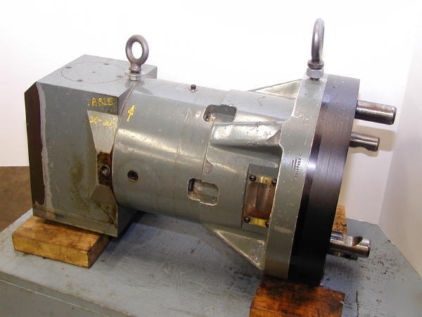 Devlieg right angle milling head attachment