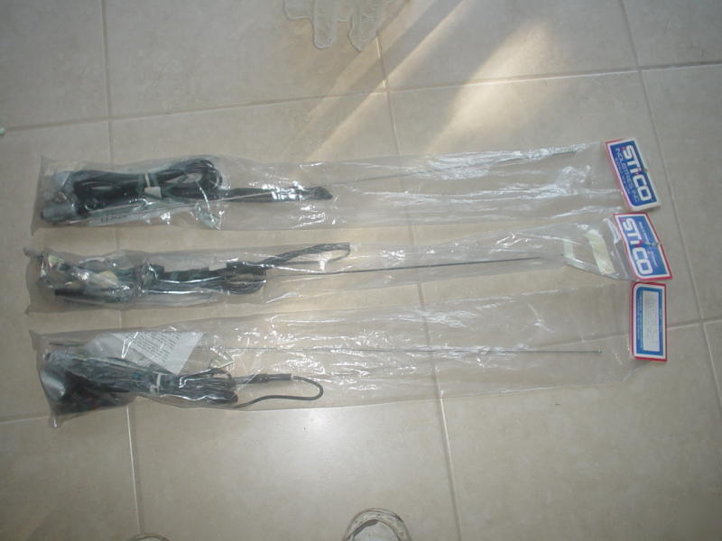 Three nos sti-co mobile vhf antennas