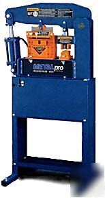 Ironworker 40 ton for metal fabrication