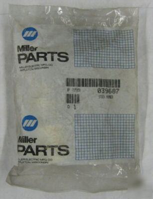 Miller 039687 plug, tw lk grd 2P3W 15A 277V L7-15P