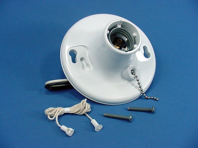 Leviton medium lampholder light socket pull chain 660W