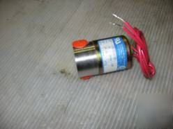 New 10 - 30 psi skinner solenoid valve p/n V57DA2020