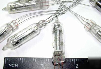 SG202B tiny voltage regulator 85V / 5MA lot of 10
