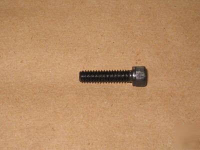 2,500 socket head cap screws size: 1/4-20 x 1/2