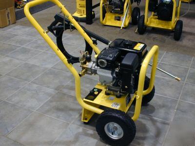 Karcher 2600 psi 6 h.p. pressure washer.... 