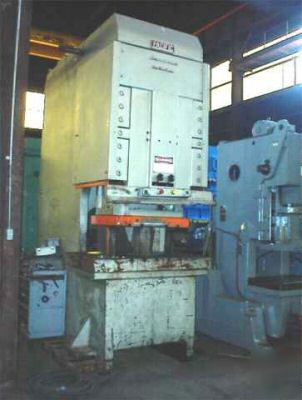 New 250 ton pacific #250PF hydraulic press, 1984
