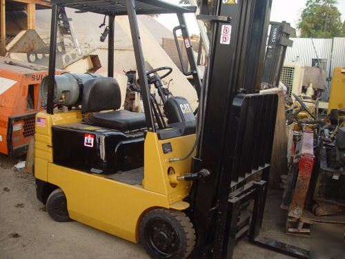 Caterpillar GC15 3000 lbs capacity lpg gc-15 gc 15