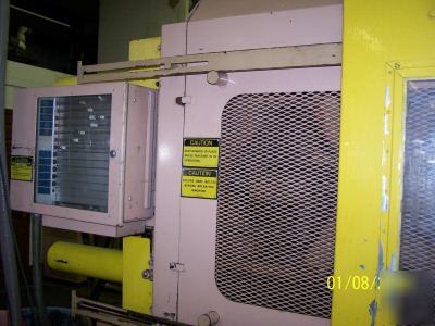 Farrel injection molding press