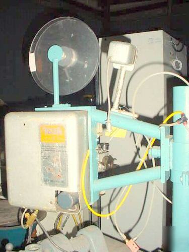 Tuck industries T912R, automatic labeler