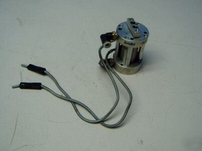 Bimba flat-ii pneumatic cylinder m/n: ft-091-3FM