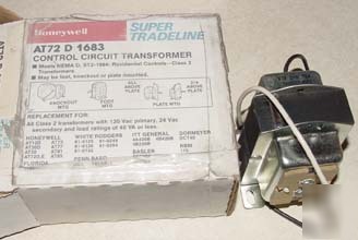 New honeywell control circuit transformer in box