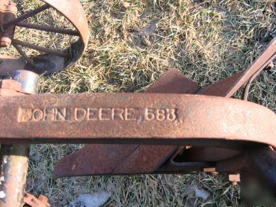 John deere 2 bottom trip plow