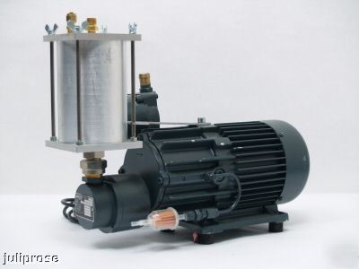 Becker vtc 6/2-09 oil free rotary vane vacuum pump