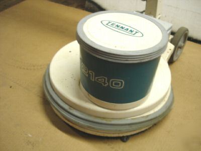 Tennant 2140 buffer scrubber 