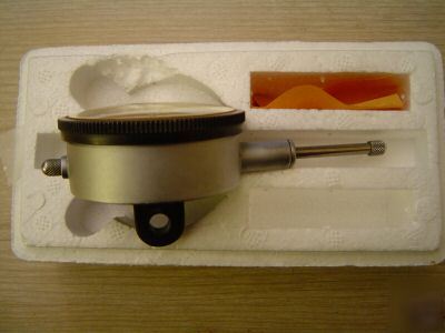 Starrett dial indicator reads 0-1