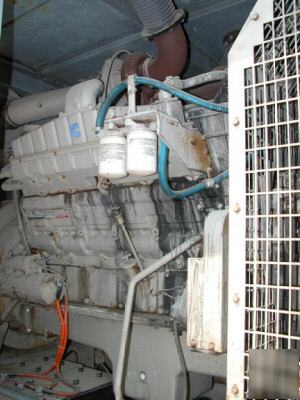 Cummins 600KW generator 310 total hrs, 900HP v-12 cumm