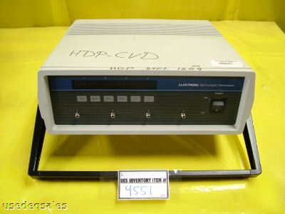 Luxtron 790 fluoroptic thermometer