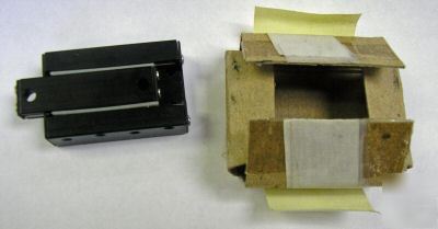 Micro slide ball bearing linear slide