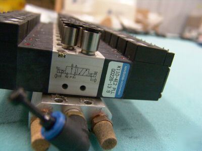 Wusung pneumatic valve & maniflold lot K110-4E1 & -4E2 